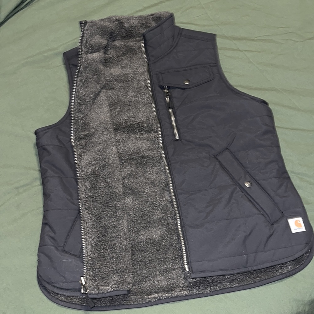 Reversable Dark Grey Sherpa Carhartt Vest